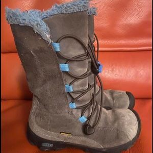 Keen, kids boots, size 12